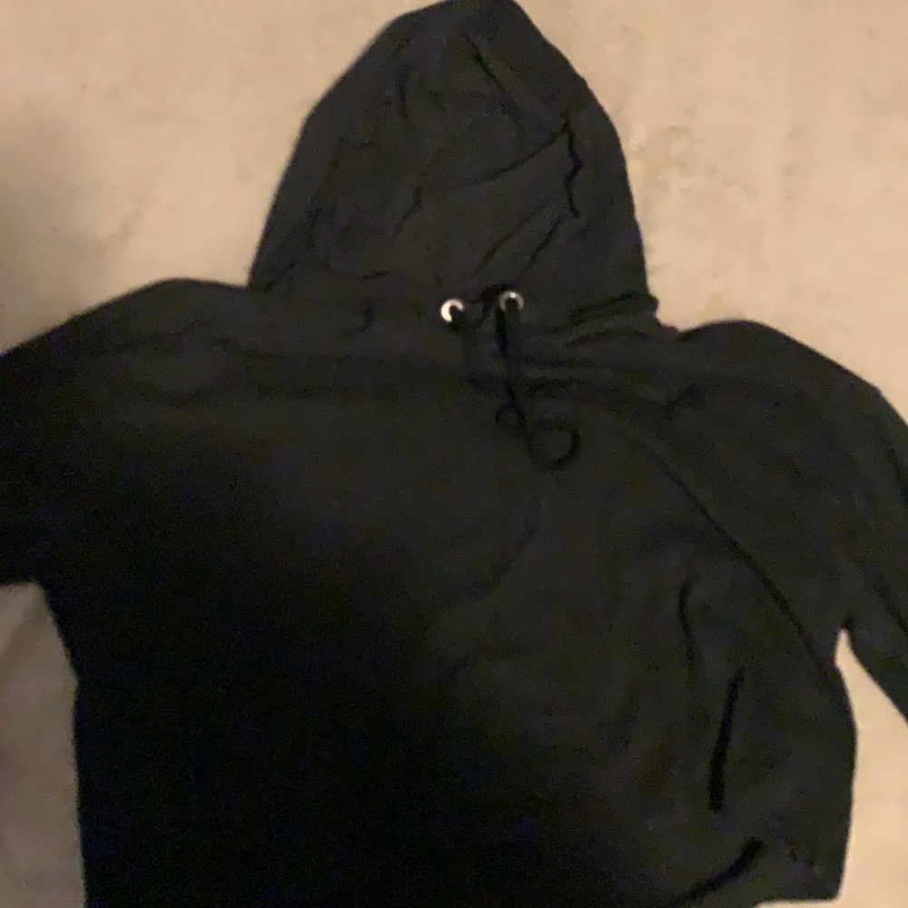 Cropped grey hoodie